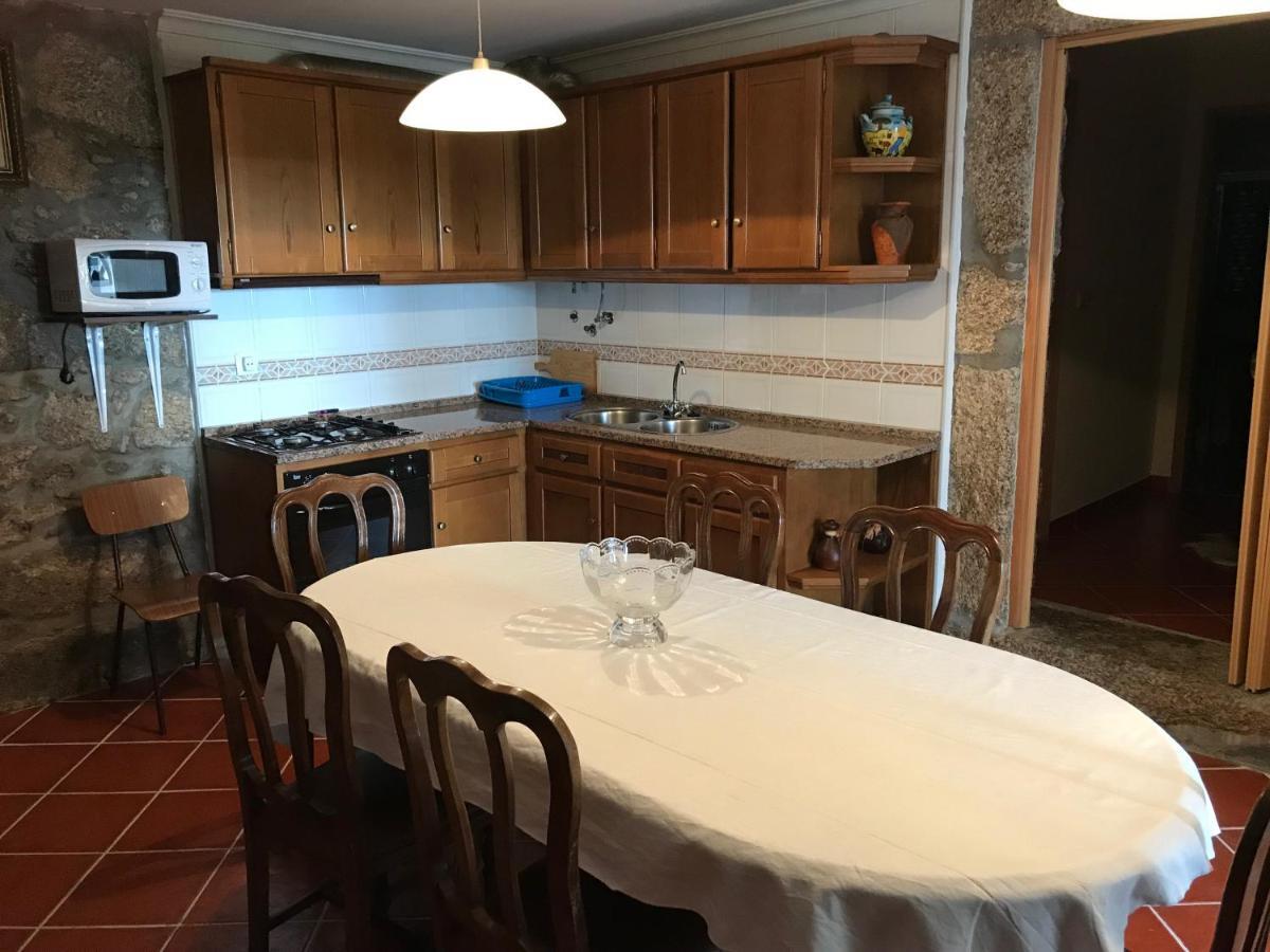 הוילה סאבוגיירו Casa Do Outeirinho מראה חיצוני תמונה